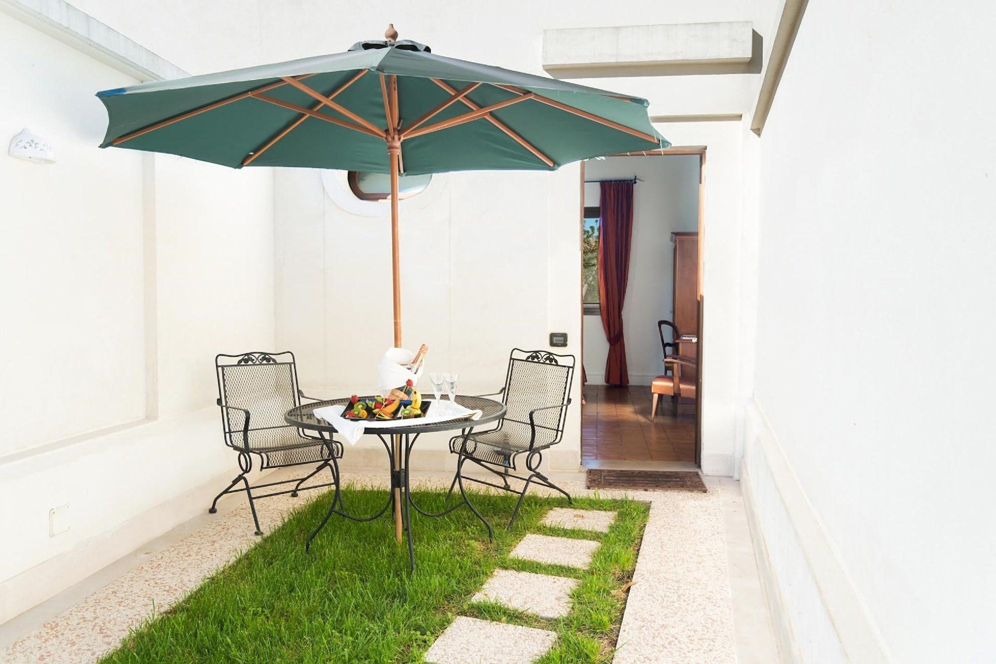 Hotel Terranobile Metaresort Bari Luaran gambar