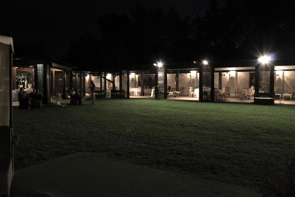 Hotel Terranobile Metaresort Bari Luaran gambar