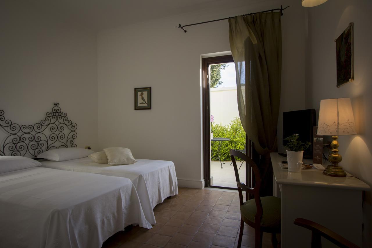 Hotel Terranobile Metaresort Bari Luaran gambar