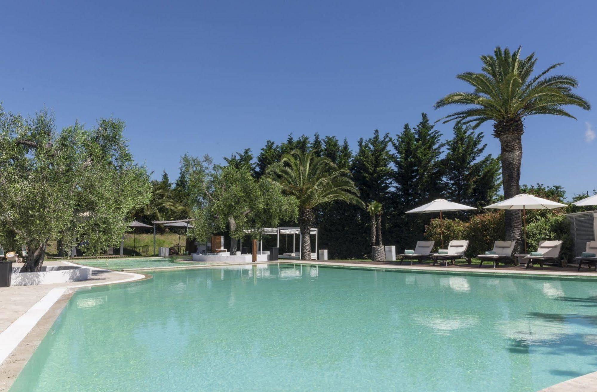 Hotel Terranobile Metaresort Bari Luaran gambar