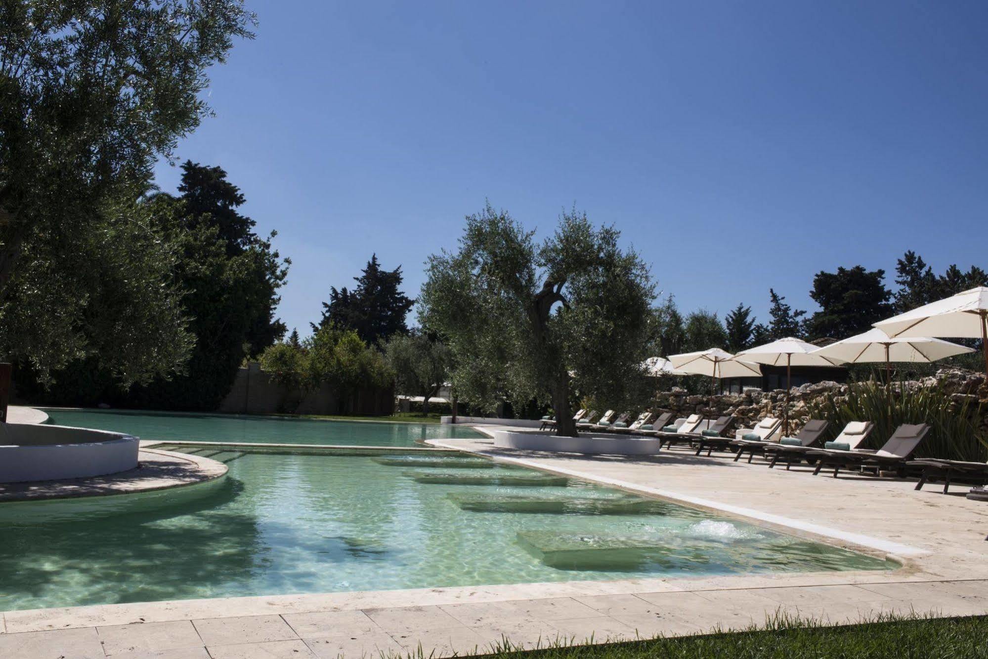 Hotel Terranobile Metaresort Bari Luaran gambar