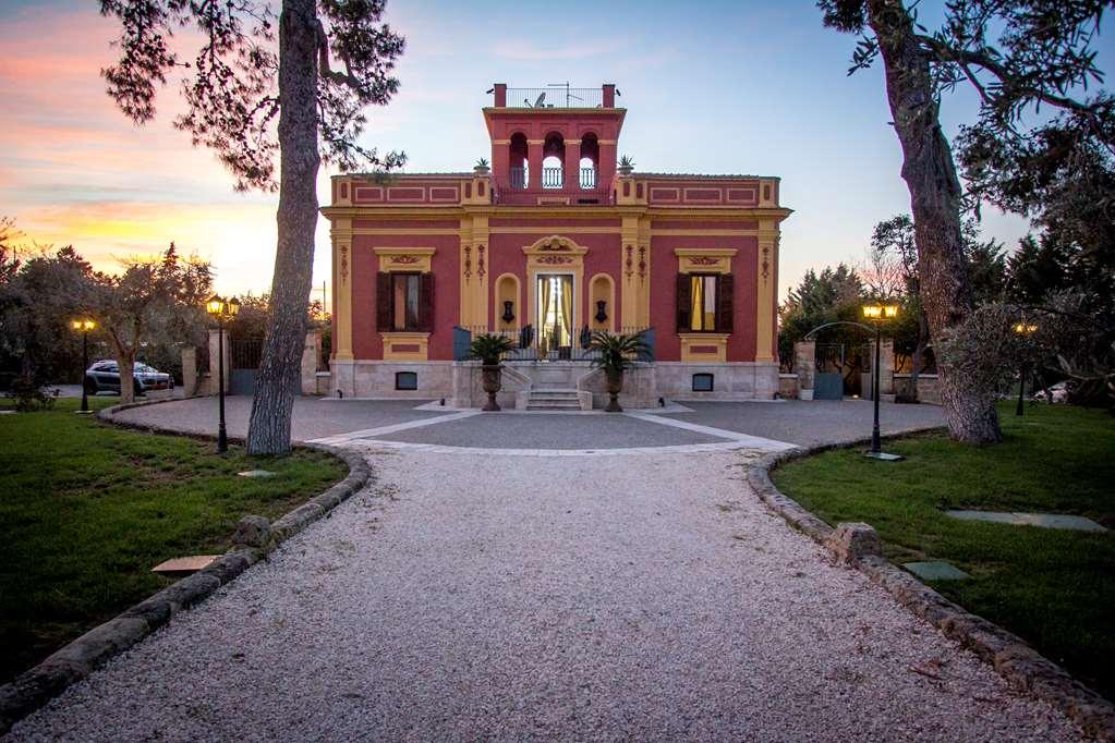 Hotel Terranobile Metaresort Bari Luaran gambar