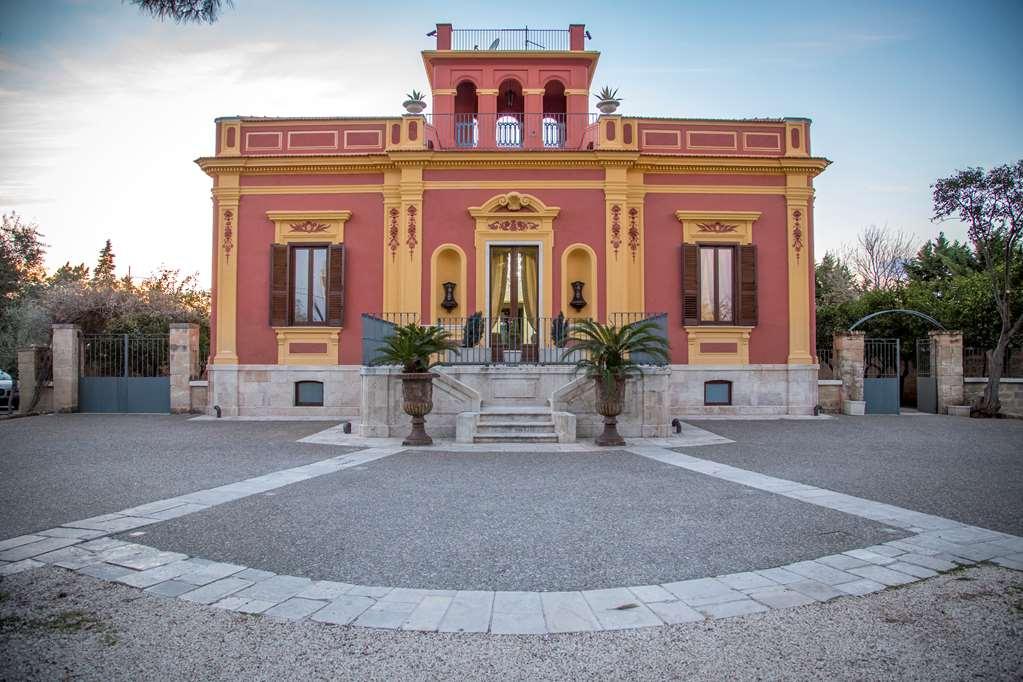 Hotel Terranobile Metaresort Bari Luaran gambar